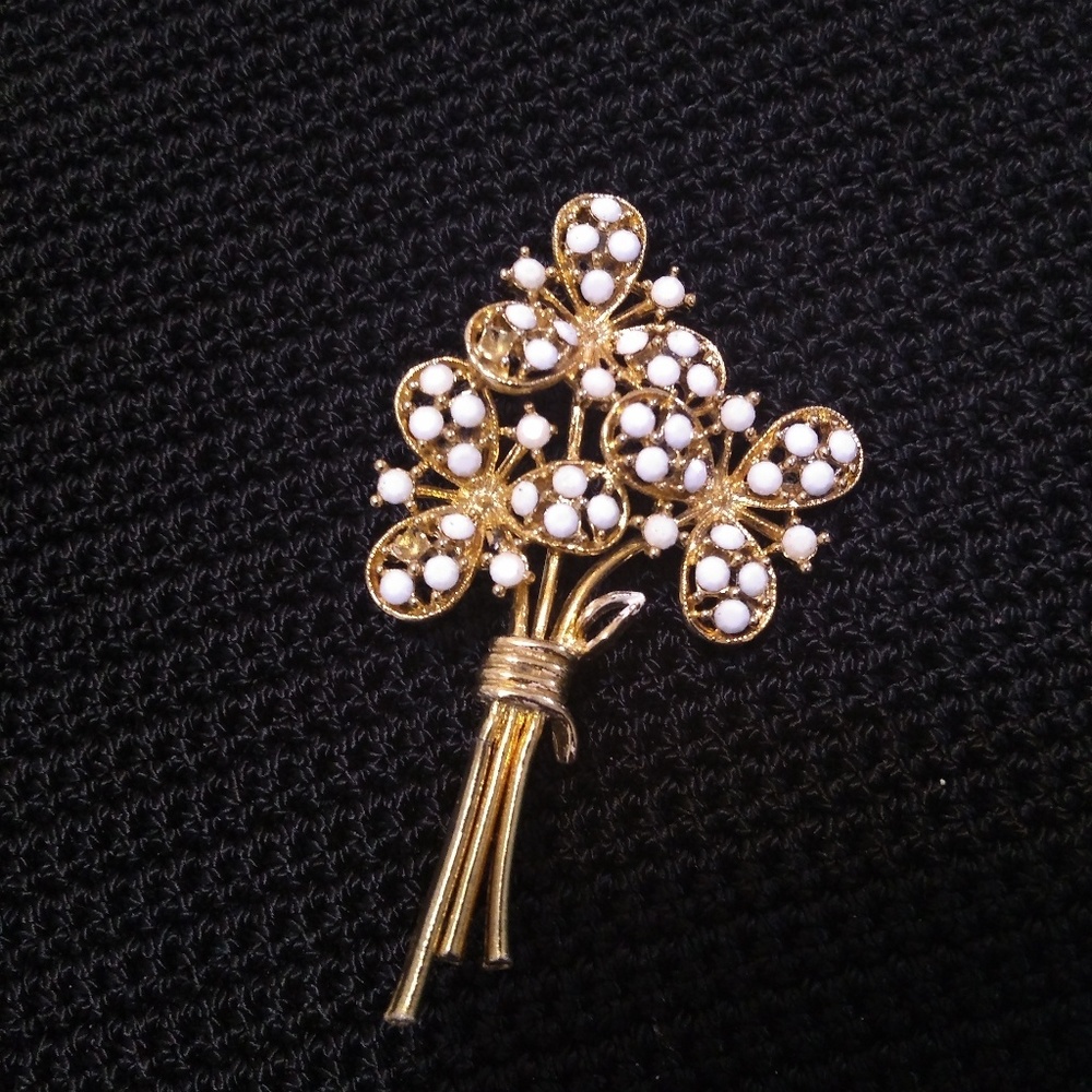 Vintage milk glass bouquet brooch